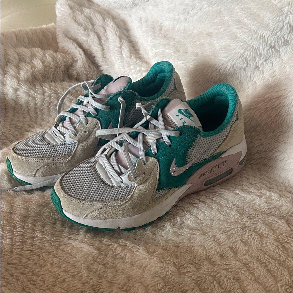 Nike Green and Gray Sneakers Retro Design